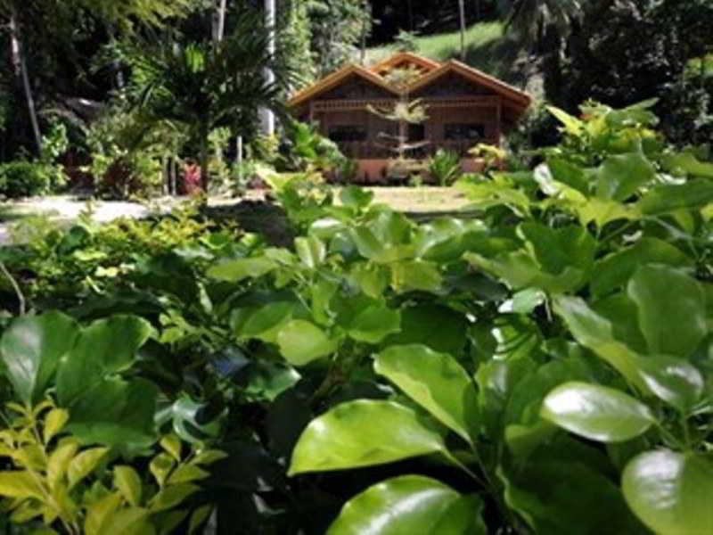 Tiki Beach Resort Davao Екстер'єр фото